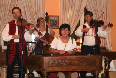 Prague: Traditional Folklore Evening with Dinner & Music - The Dinner Phase: Authentic Czech Food Plus Drinks You Don’t Have to Think About