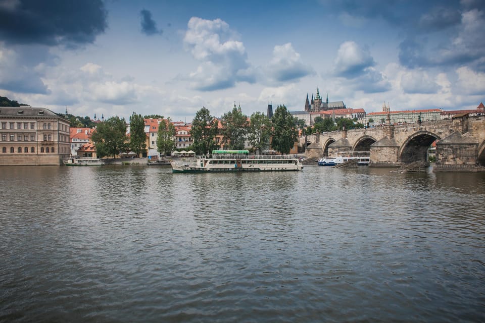 Prague: Vltava River Evening Dinner Cruise - Prague from the Vltava at night: why this cruise is worth your time