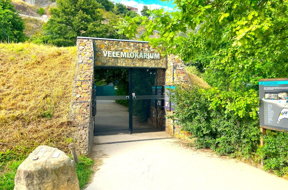Prague Zoo Online Audio Guide (No ticket) - Ticket reality: you’ll need zoo entry admission at the gate