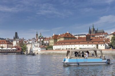 Private Boat Cruise With Unlimited Beer - The Boat and the Vibe: Private Group, Comfortable Pace, Real Fun