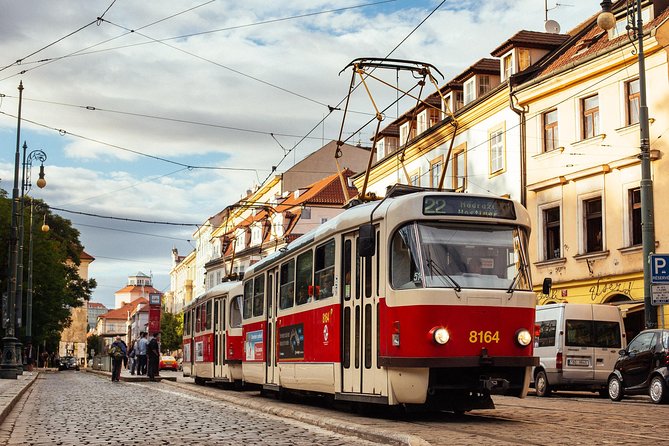Private City Kickstart Tour: Prague - Franciscan Garden: A Picture-Perfect Break From the Main Drag
