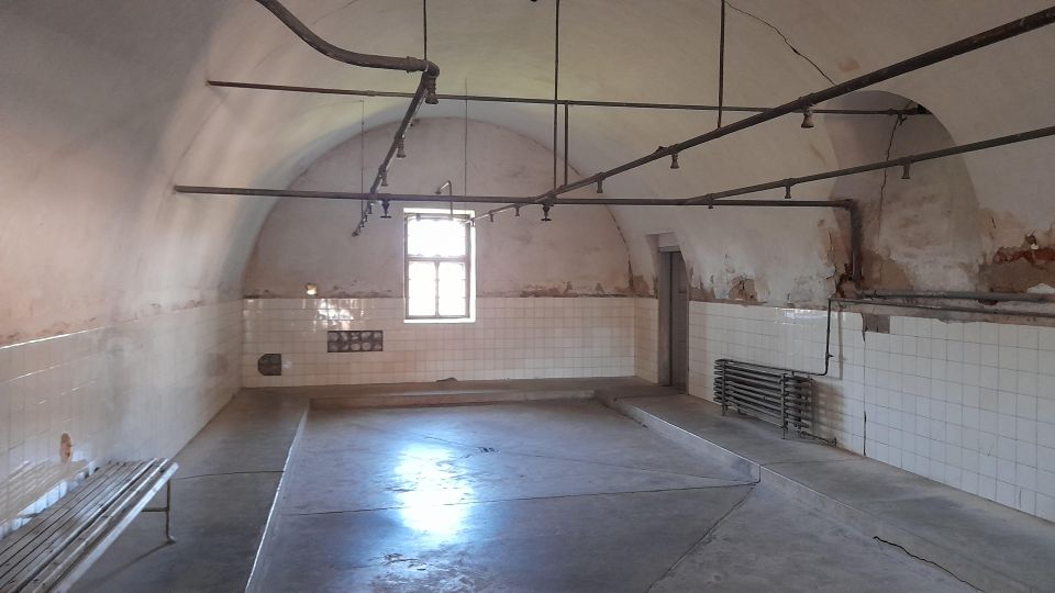 Private Half-Day Tour To Terezin Concentration Camp - Why Terezin hits harder when you can follow the route