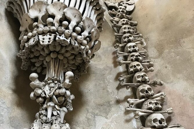 Private Half Day Trip from Prague to Bone Church - Kutná Hora’s key churches: how the architecture fits together