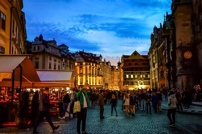 Private & Personalized Prague Night Tour with a Local Guide - Food, Drinks, and Tickets: What’s Included vs. What You Control