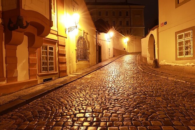 Private Photography Tour of Prague by Night - Camera coaching that works for beginners and pros