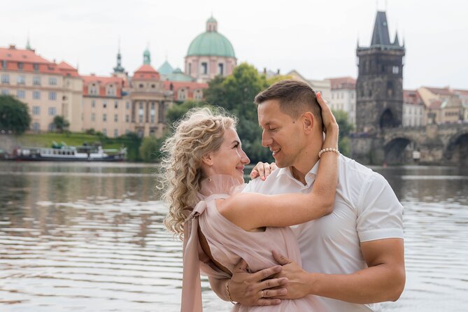 Private Photoshoot Tour in Prague - Kampa and Small Venice: Photos Under the Bridge