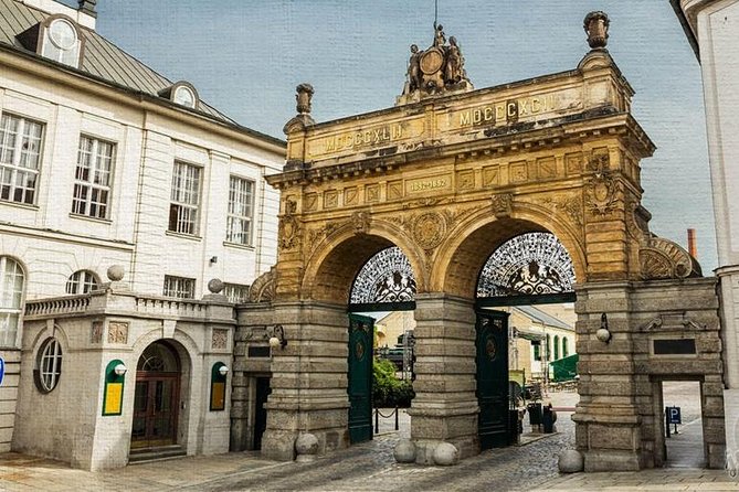 Private Pilsner brewery and Pilsen tour from Prague All-Inclusive - Pilsen’s historic center: synagogues, city landmarks, and optional underground routes