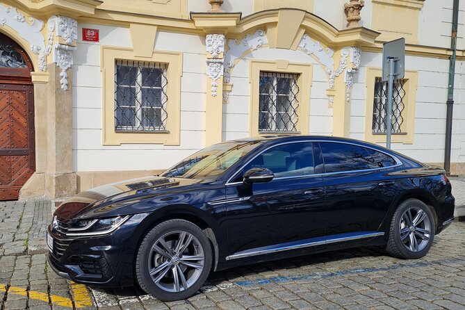 Private Prague Airport Departure Transfer - Price and value: $58.88 per group up to 4
