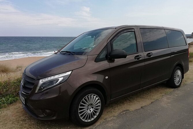 Private Transfer from Prague Airport to Prague City Hotels 1 - 7 pax - Meet Your Driver at Václav Havel: Sign, Name, and Less Airport Chaos