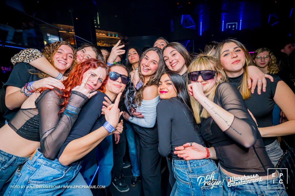 Pub Crawl with Shots and Night Club I Prague - Price and value: what $18 really buys you