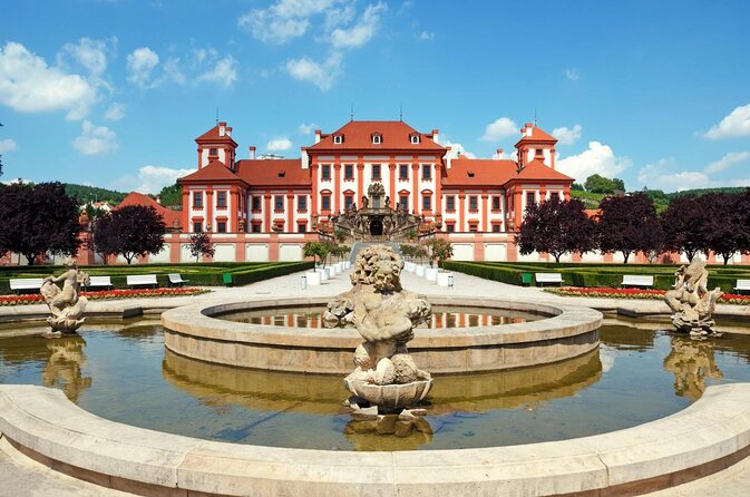 River & Park Bike Tour to Troja Chateau (Private small groups) - Starting near Old Town Square: bikes, helmets, and a low-stress route