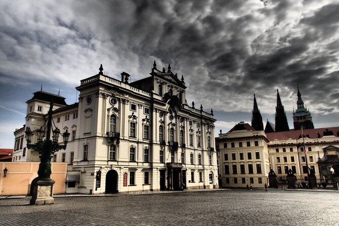 Saint Vitus Cathedral and Hidden Gems of Prague Castle - Malostranské náměstí finish: a practical landing spot for lunch