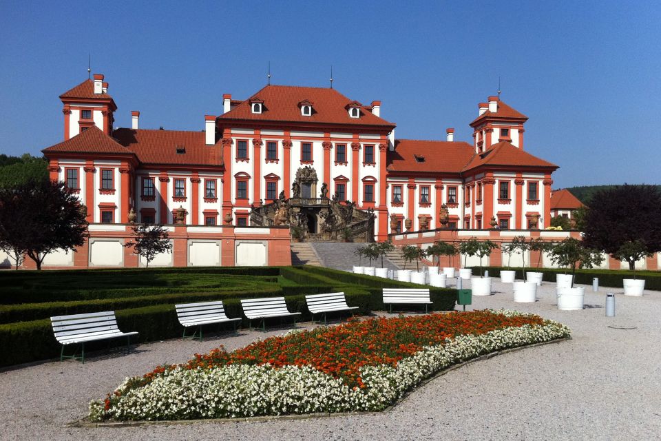 Self-Guided City Bike Tours - Troja Chateau Day Trip by Bike: Vltava River and Stromovka Park