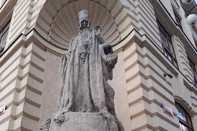Small-Group Tour through the History of Jewish Prague - Old-New Synagogue and the Golem of Prague Legend