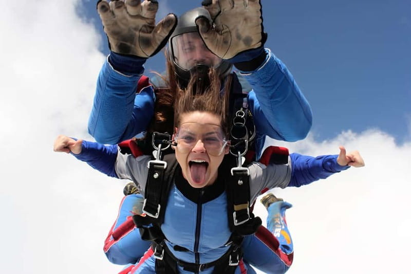 Tandem Skydiving Adventure in Prague - The jump moment: 60 seconds of freefall and 120 mph speed