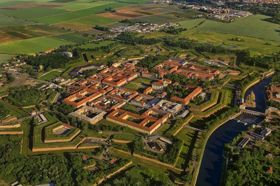 Terezin Concentration Camp w/Holocaust Historian SMALL GROUP - Getting to metro Ládví and why this start time matters
