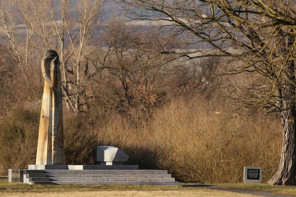 Terezin: Guided Tour of the Concentration Camp and Museum - Terezín in One 6-Hour Sweep: What This Tour Really Covers