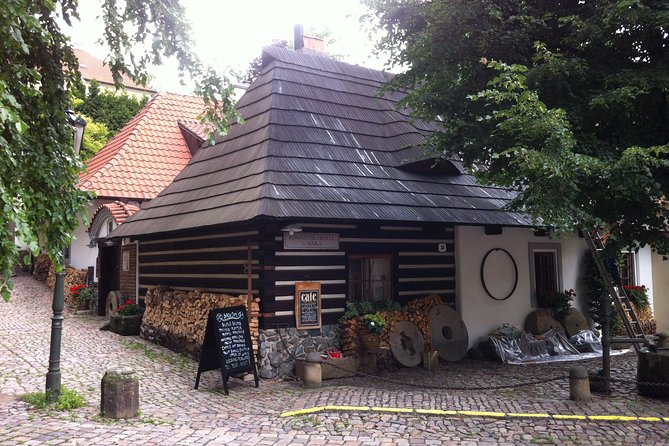The Ultimate Prague History Tour - Lesser Town squares: Malostranské and the WWI espionage stories
