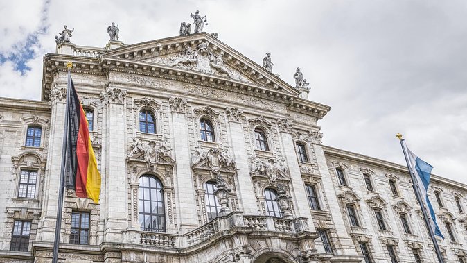 Transfer from Prague to Munich: Private with a 2 Hour Stop - Best for Who: Couples, Families, and Time-Pressed Days