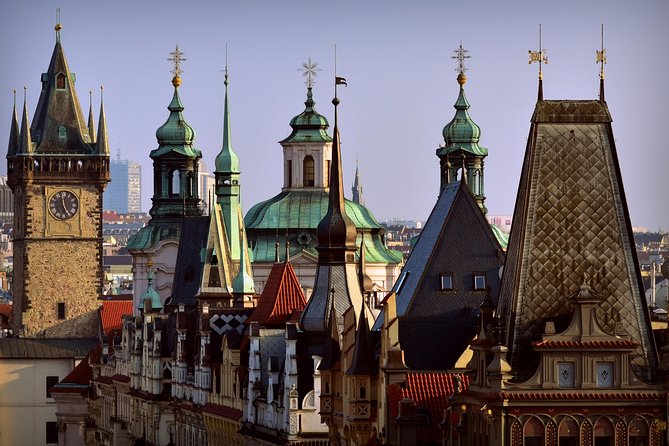 Two-Hour Morning Walking Tour of Prague Castle - Guides, Styles, and What You Can Learn in 2 Hours