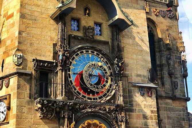 VIP Tour: Professional photos - You and Prague Best Monuments - Key highlights you’ll actually care about